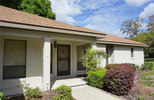 6065 W Croyden Circle, Crystal River, FL 34429