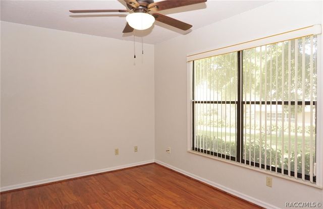 6065 W Croyden Circle, Crystal River, FL 34429