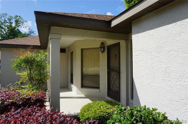 6065 W Croyden Circle, Crystal River, FL 34429