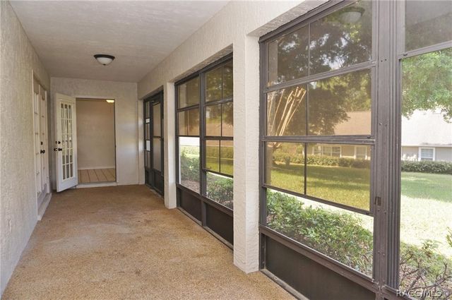 6065 W Croyden Circle, Crystal River, FL 34429