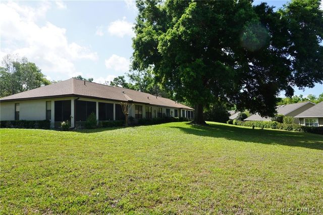 6065 W Croyden Circle, Crystal River, FL 34429