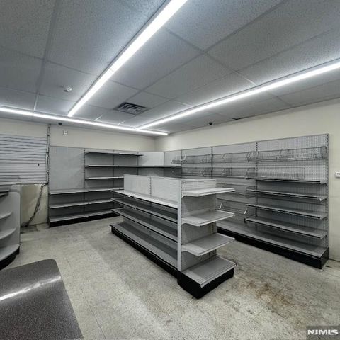 60 W Church Street, Bergenfield, NJ 07621