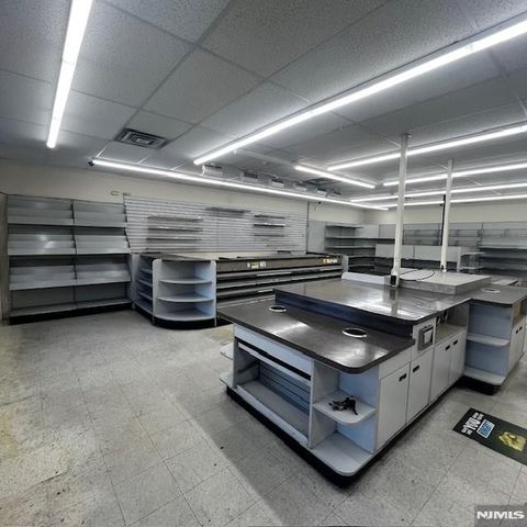 60 W Church Street, Bergenfield, NJ 07621