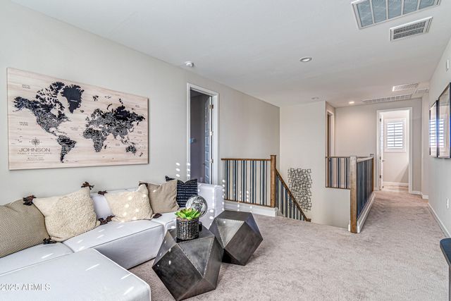 17807 W MISSION Lane, Waddell, AZ 85355