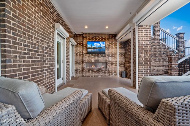 227 Back Street, Newport, NC 28570