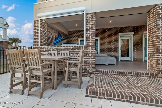 227 Back Street, Newport, NC 28570