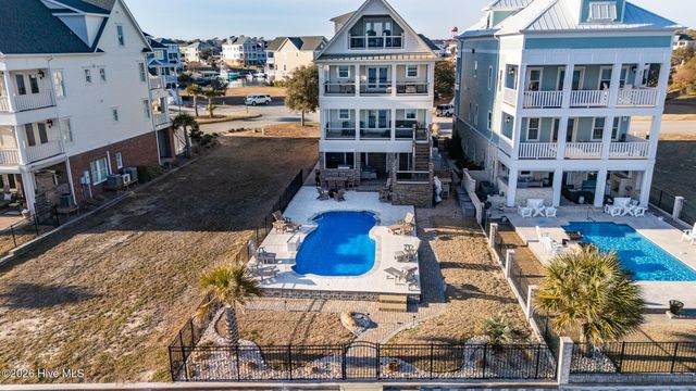 227 Back Street, Newport, NC 28570