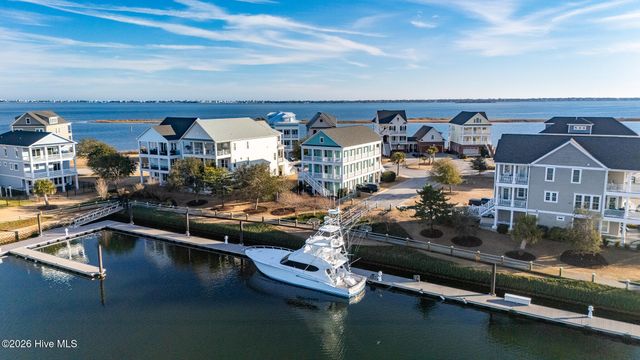 227 Back Street, Newport, NC 28570