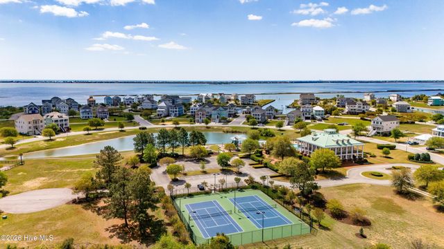 227 Back Street, Newport, NC 28570