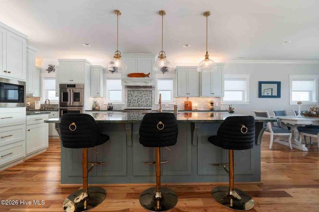 227 Back Street, Newport, NC 28570