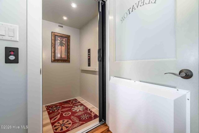 227 Back Street, Newport, NC 28570