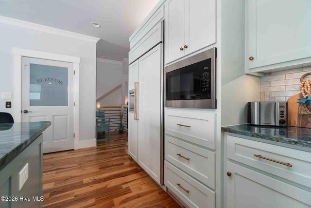 227 Back Street, Newport, NC 28570