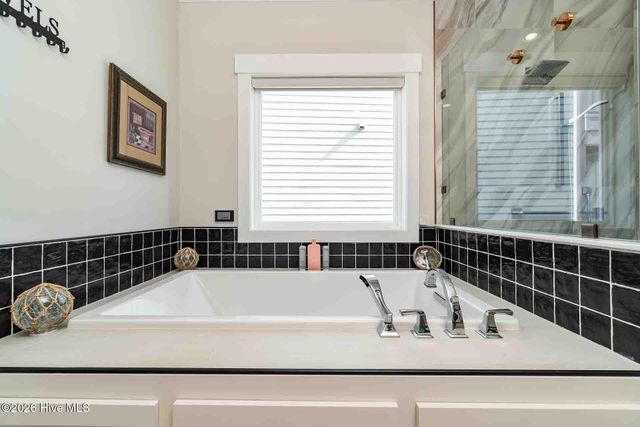 227 Back Street, Newport, NC 28570