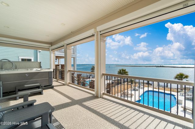 227 Back Street, Newport, NC 28570