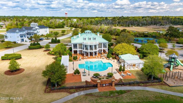 227 Back Street, Newport, NC 28570