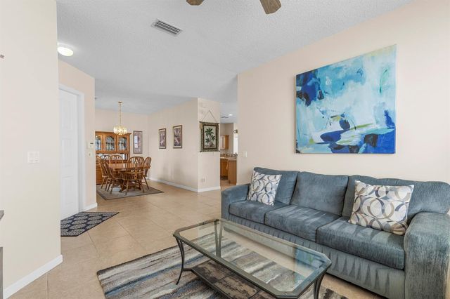 143 Hamilton Terrace, Royal Palm Beach, FL 33414