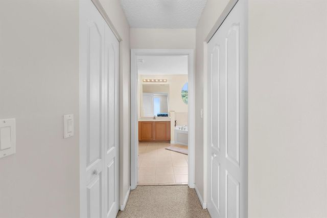 143 Hamilton Terrace, Royal Palm Beach, FL 33414