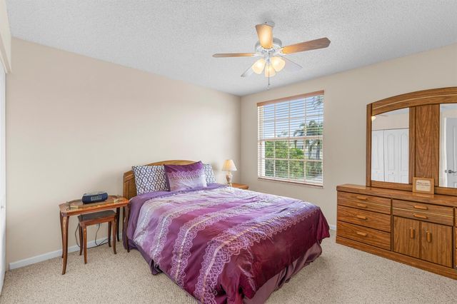 143 Hamilton Terrace, Royal Palm Beach, FL 33414
