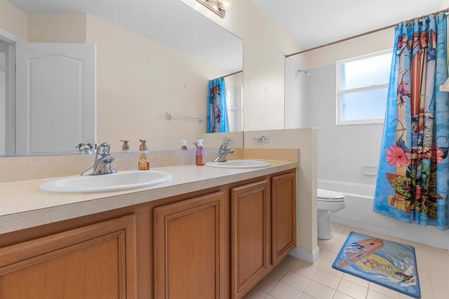 143 Hamilton Terrace, Royal Palm Beach, FL 33414