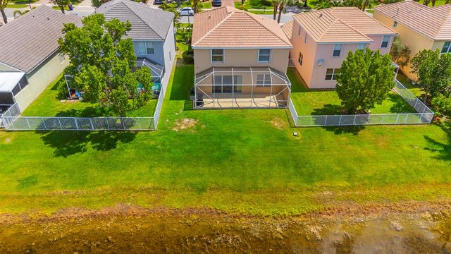 143 Hamilton Terrace, Royal Palm Beach, FL 33414