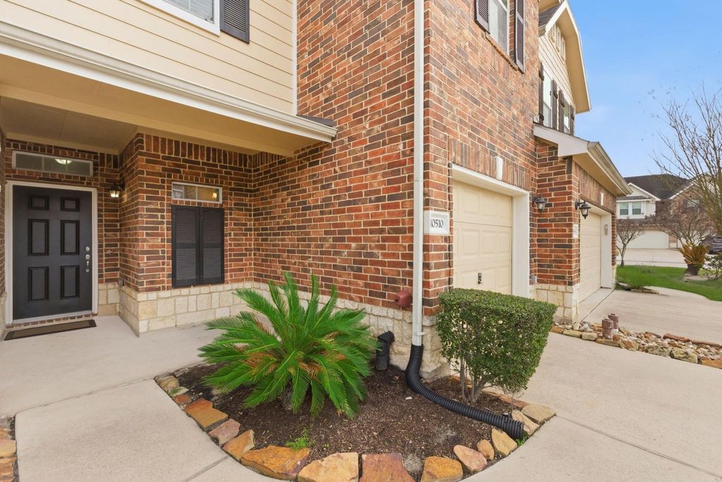 10510 Day Trail Lane, Spring, TX 77379