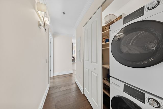 57 E Delaware Place 3906, Chicago, IL 60611