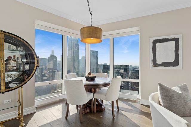 57 E Delaware Place 3906, Chicago, IL 60611