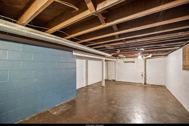 3826 52nd Street, Des Moines, IA 50310