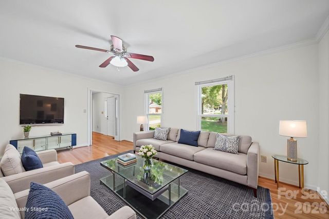 6520 Dougherty Drive, Charlotte, NC 28213