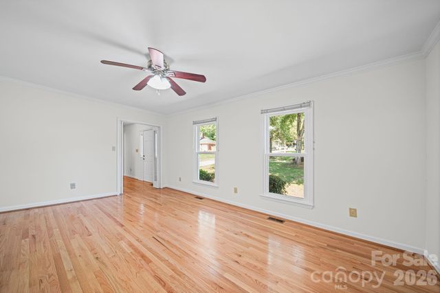 6520 Dougherty Drive, Charlotte, NC 28213