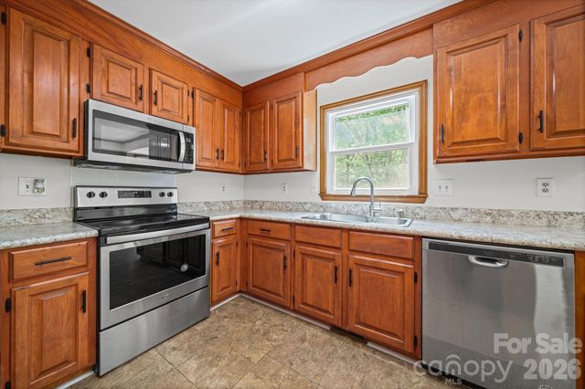 6520 Dougherty Drive, Charlotte, NC 28213