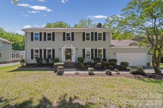 6520 Dougherty Drive, Charlotte, NC 28213