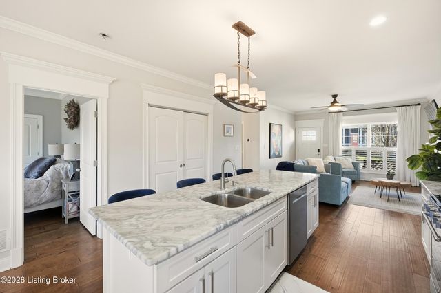 1701 Anchorage Ct, Prospect, KY 40059