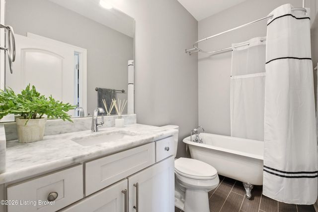 1701 Anchorage Ct, Prospect, KY 40059