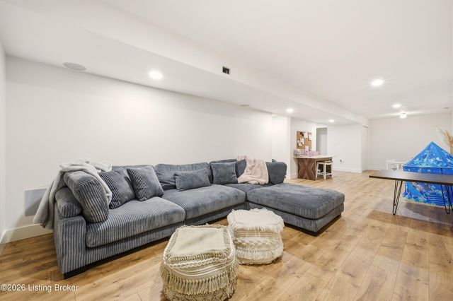 1701 Anchorage Ct, Prospect, KY 40059