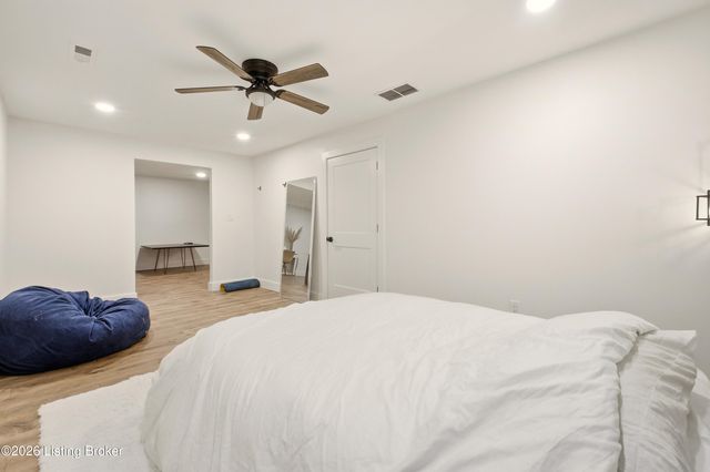 1701 Anchorage Ct, Prospect, KY 40059