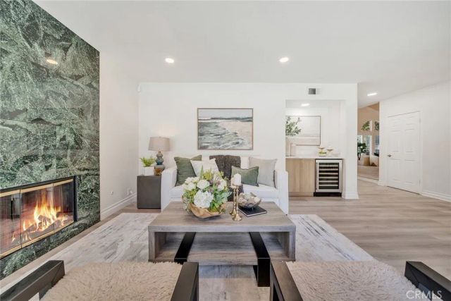 919 W 14th st, Upland, CA 91786