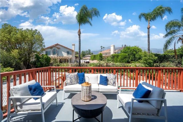 919 W 14th st, Upland, CA 91786