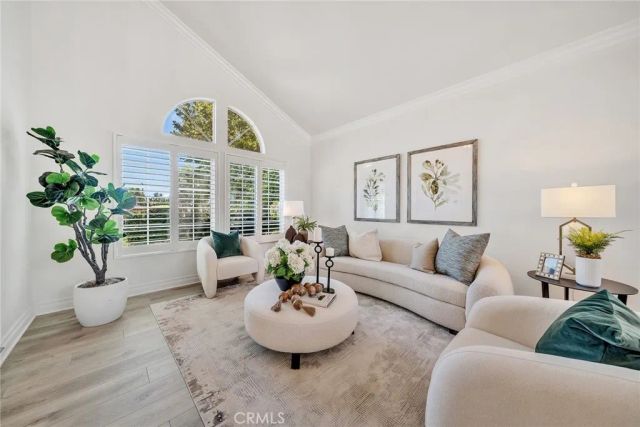 919 W 14th st, Upland, CA 91786