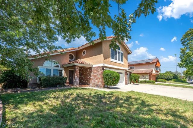 919 W 14th st, Upland, CA 91786