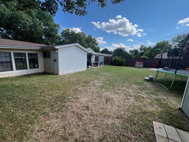 317 Fleming Drive, Hurst, TX 76053