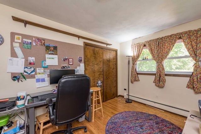 411 Thompson Avenue, Winthrop Harbor, IL 60096