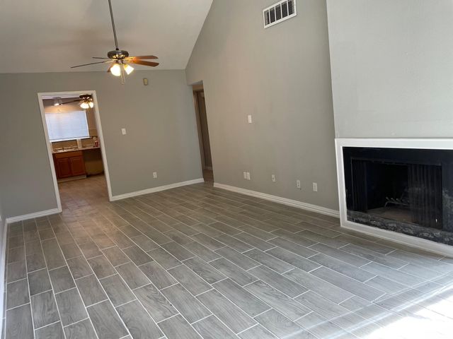 6401 Deihl Road 202, Houston, TX 77092