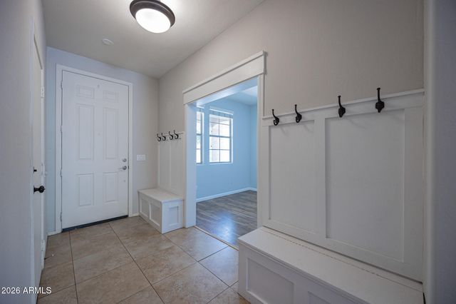 1861 E PATRICK Lane, Phoenix, AZ 85024