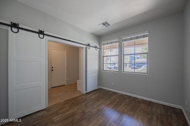 1861 E PATRICK Lane, Phoenix, AZ 85024