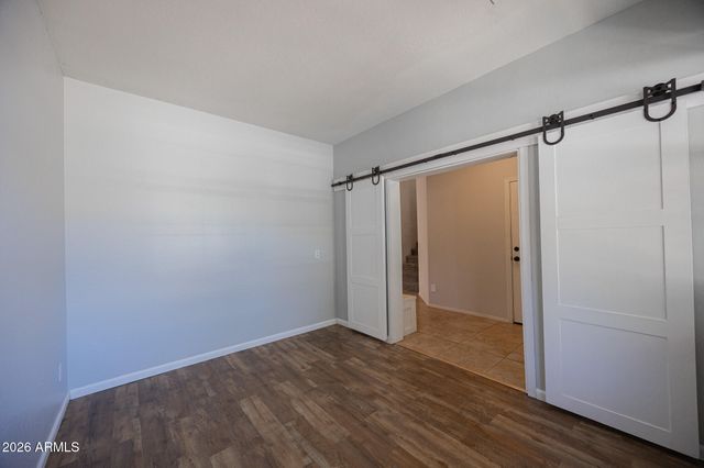 1861 E PATRICK Lane, Phoenix, AZ 85024