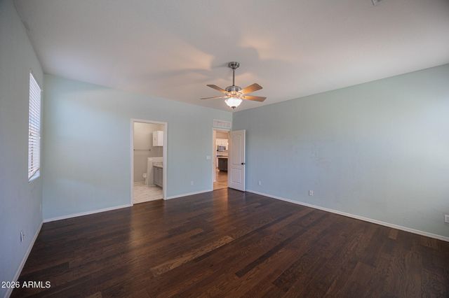 1861 E PATRICK Lane, Phoenix, AZ 85024