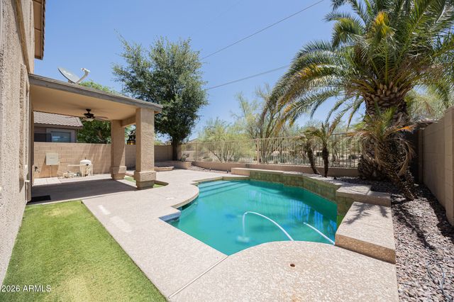 1861 E PATRICK Lane, Phoenix, AZ 85024
