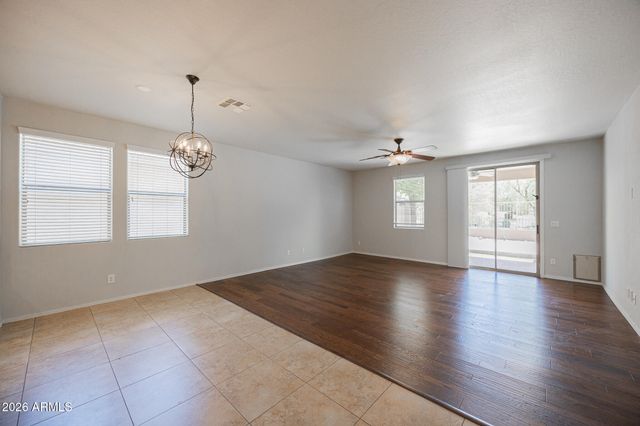 1861 E PATRICK Lane, Phoenix, AZ 85024