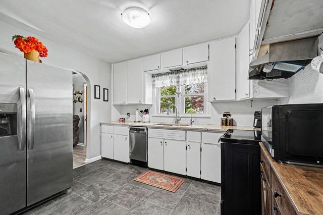 457 Orchard Lane, Battle Creek, MI 49015